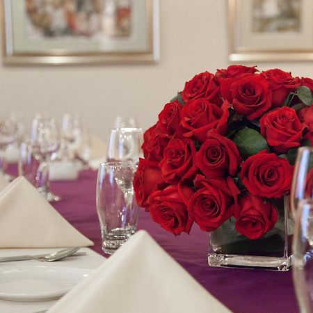 Rosedale Hotel & Suites Guangzhou - Free Shuttle Bus To Canton Fair מראה חיצוני תמונה