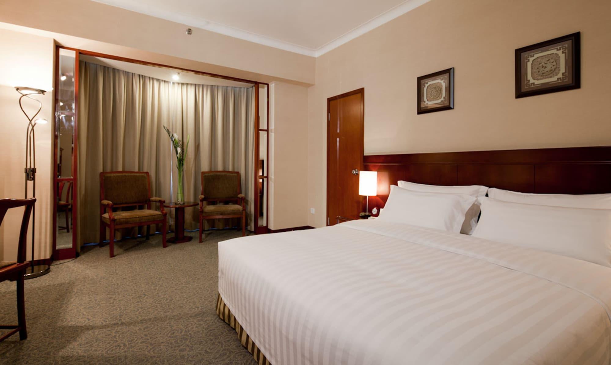 Rosedale Hotel & Suites Guangzhou - Free Shuttle Bus To Canton Fair מראה חיצוני תמונה
