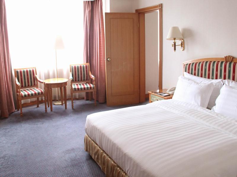 Rosedale Hotel & Suites Guangzhou - Free Shuttle Bus To Canton Fair מראה חיצוני תמונה