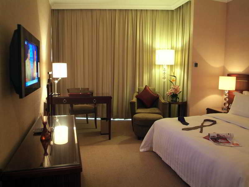 Rosedale Hotel & Suites Guangzhou - Free Shuttle Bus To Canton Fair חדר תמונה